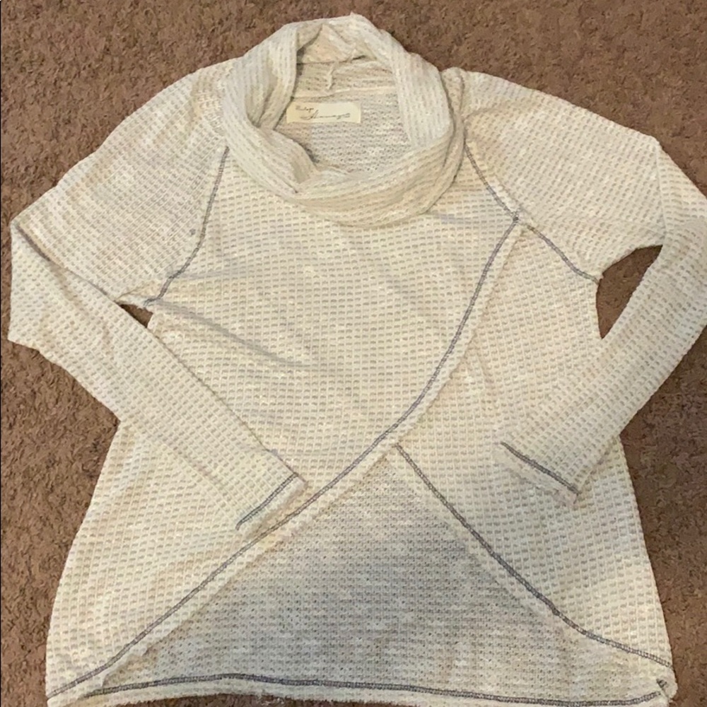 Women’s sweater